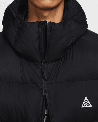 Nike.comにおけるナイキ ACG 